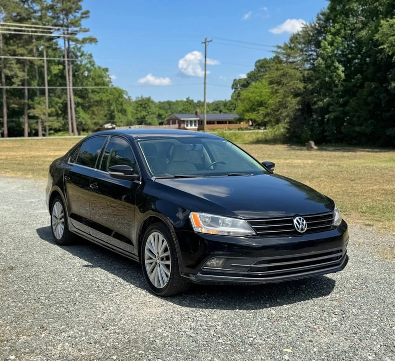 2015 Volkswagen A6 Jetta - Image 2 of 14