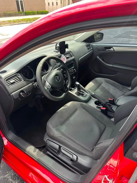 2015 Volkswagen A6 Jetta - Image 12 of 14