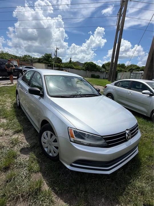 2015 Volkswagen A6 Jetta - Image 4 of 12