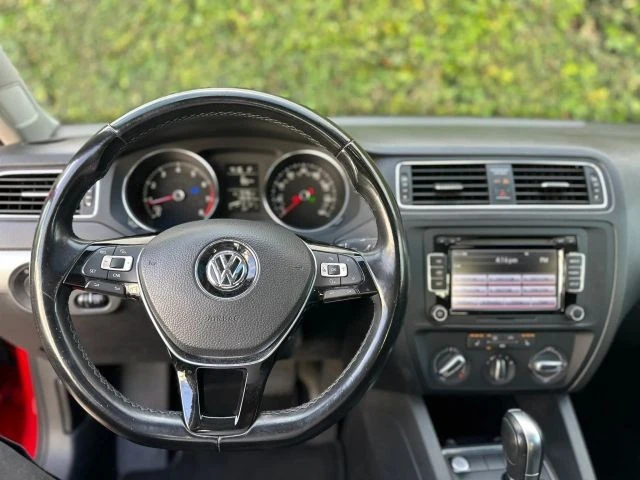 2015 Volkswagen A6 Jetta - Image 18 of 21