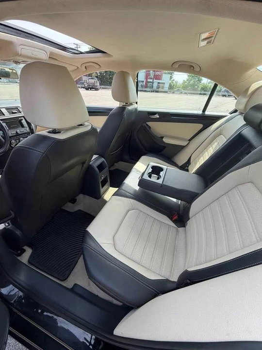 2015 Volkswagen A6 Jetta - Image 10 of 12