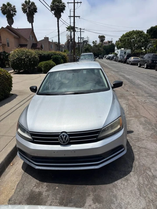 2015 Volkswagen A6 Jetta - Image 5 of 7