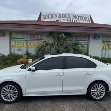 2015 Volkswagen Jetta 1.8T SE Sport Sedan 4D