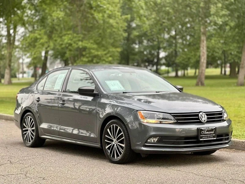 2015 Volkswagen A6 Jetta - Image 3 of 12