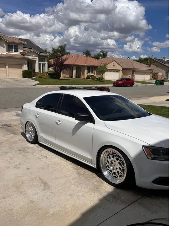 2015 Volkswagen A6 Jetta - Image 5 of 6