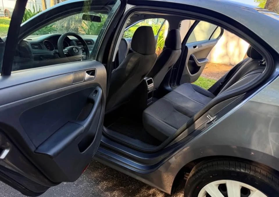 2015 Volkswagen A4 Jetta - Image 13 of 16