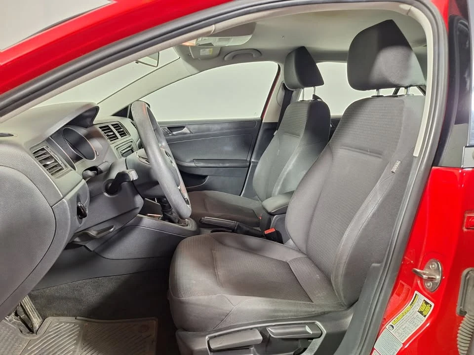 2015 Volkswagen A6 Jetta - Image 11 of 12