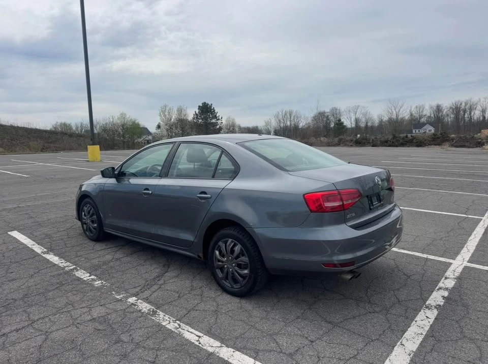 2015 Volkswagen A6 Jetta - Image 4 of 7