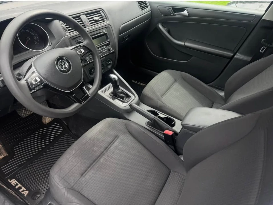 2015 Volkswagen A6 Jetta - Image 5 of 7