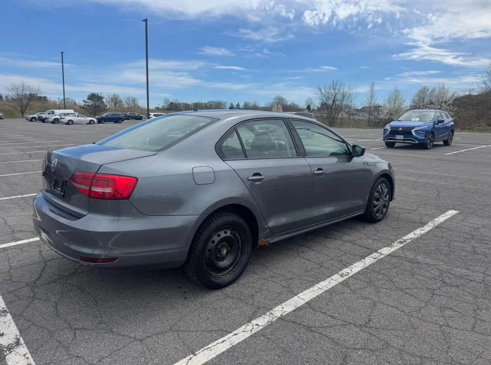 2015 Volkswagen A6 Jetta - Image 3 of 7