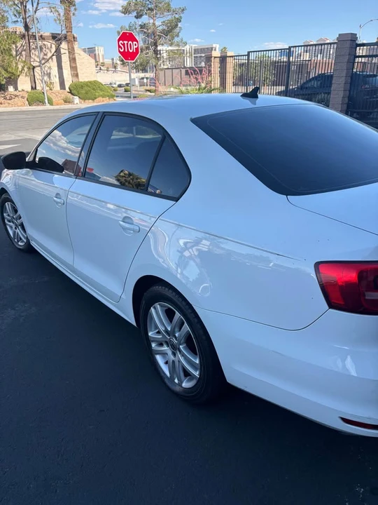 2015 Volkswagen A6 Jetta - Image 4 of 11