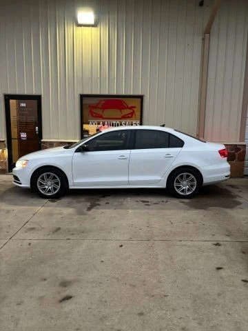 2015 Volkswagen A6 Jetta - Image 2 of 21