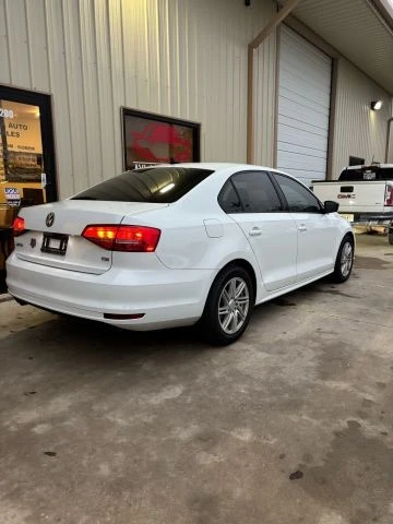 2015 Volkswagen A6 Jetta - Image 5 of 21