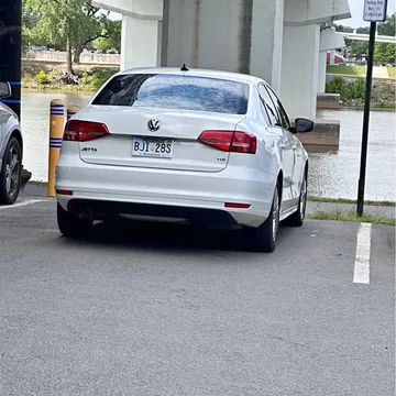 2015 Volkswagen Jetta 2.0L TDI S Sedan 4D