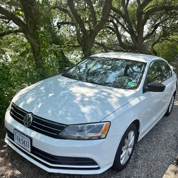 2015 Volkswagen Jetta 2.0T Sedan 4D