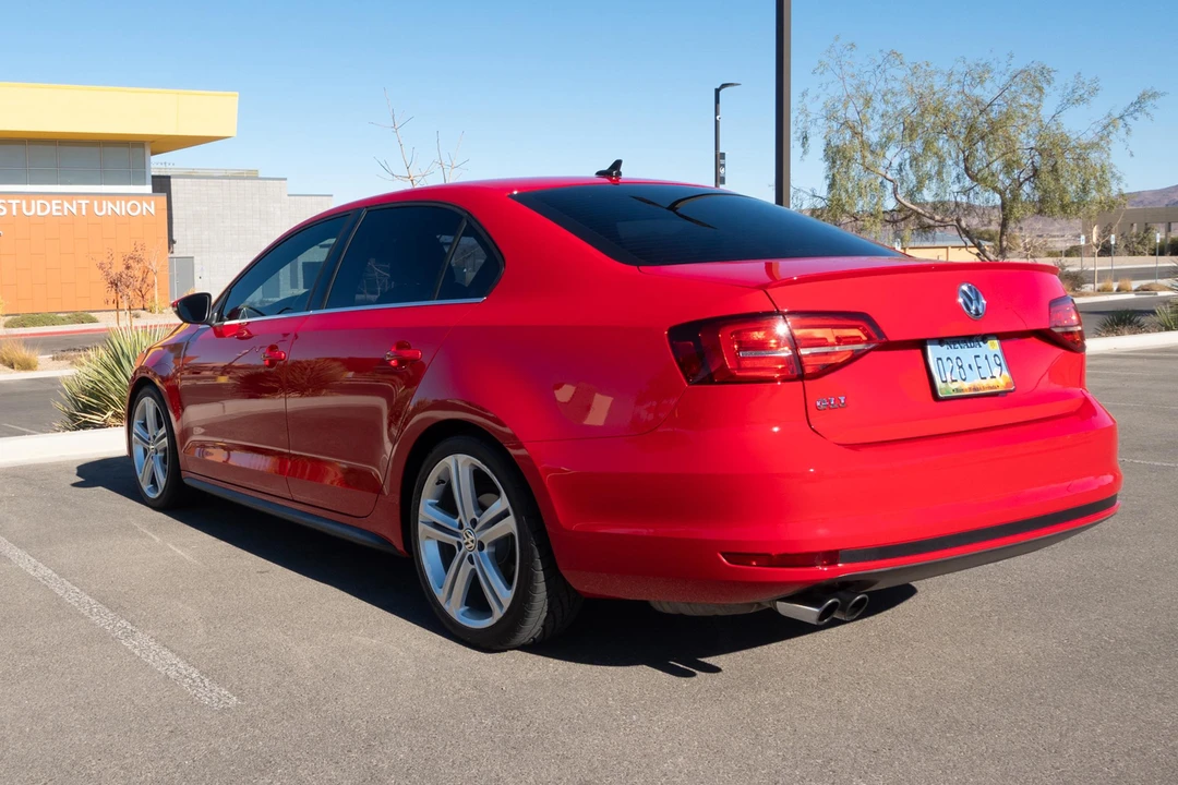 2015 Volkswagen A6 Jetta - Image 18 of 31