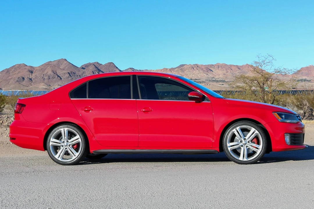 2015 Volkswagen A6 Jetta - Image 3 of 31