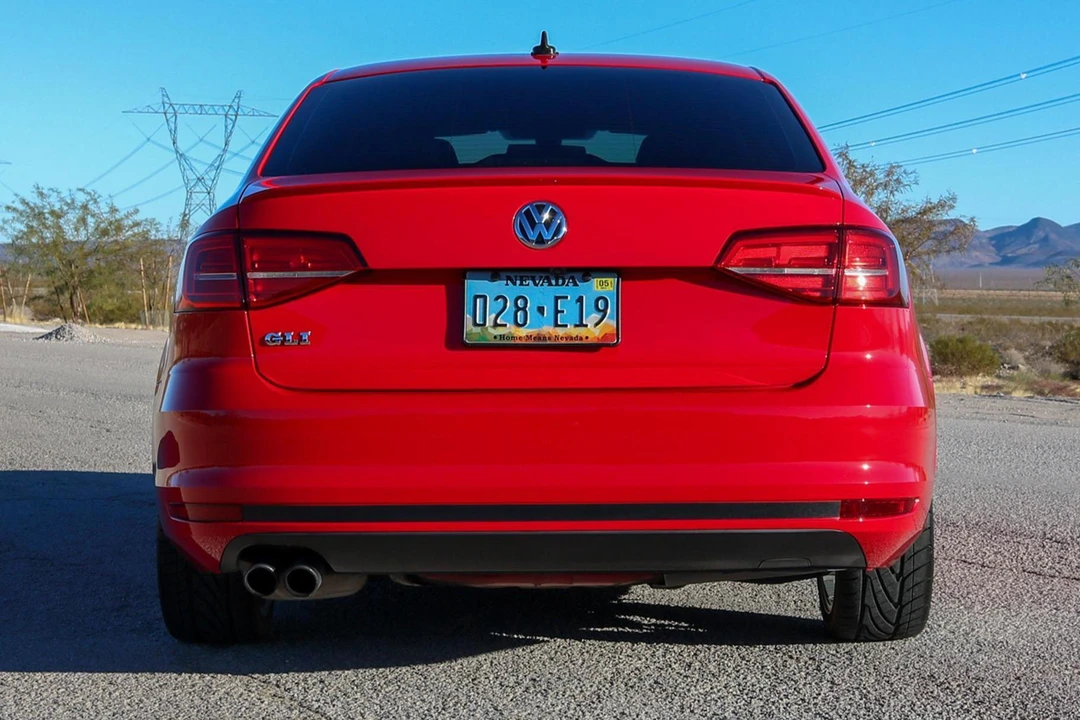2015 Volkswagen A6 Jetta - Image 5 of 31
