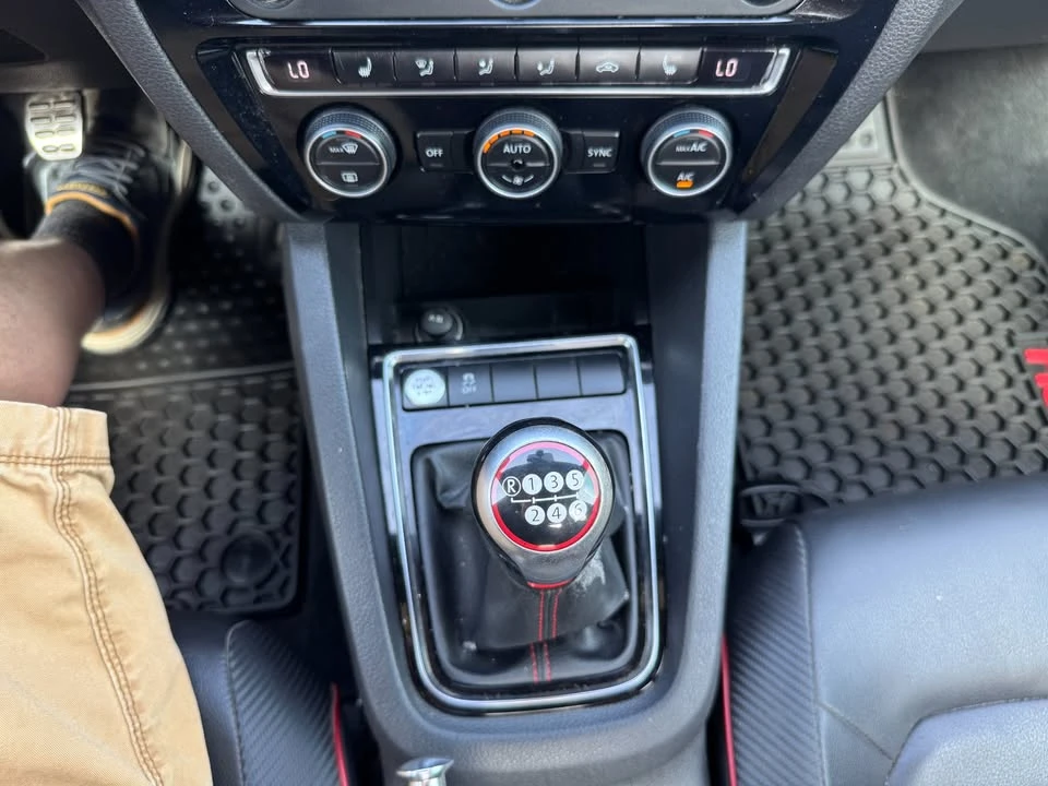 2015 Volkswagen A6 Jetta - Image 19 of 20