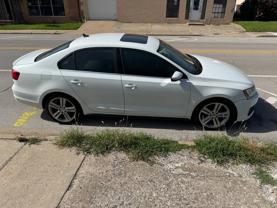 2015 Volkswagen A6 Jetta - Image 3 of 20