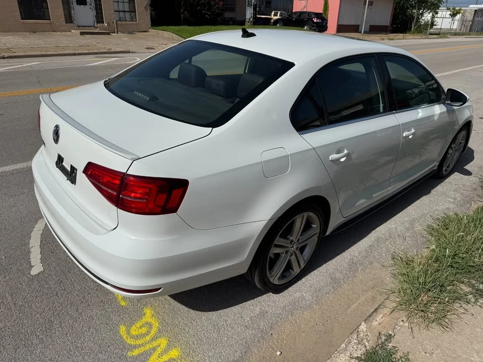 2015 Volkswagen A6 Jetta - Image 13 of 20