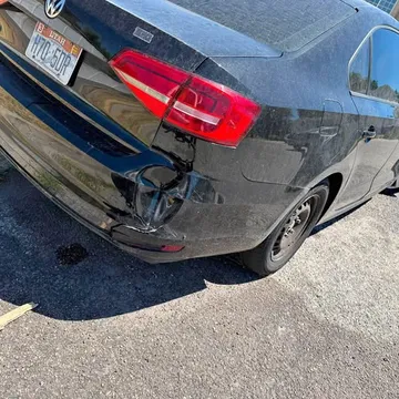 2015 Volkswagen Jetta GLX Sedan 4D