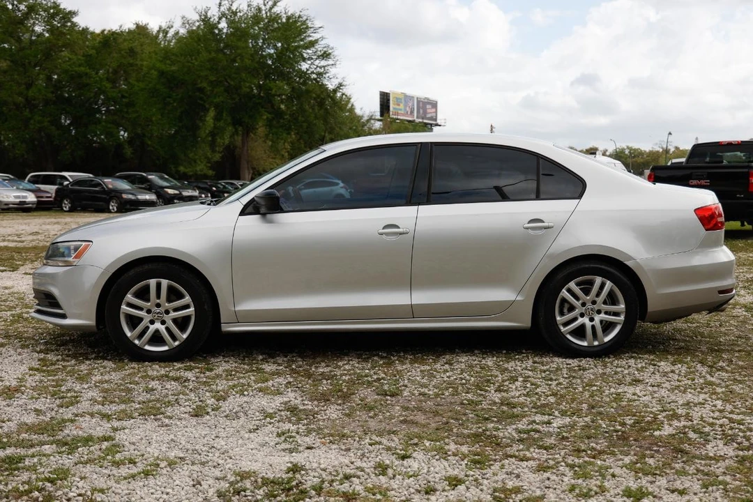 2015 Volkswagen A6 Jetta - Image 3 of 21
