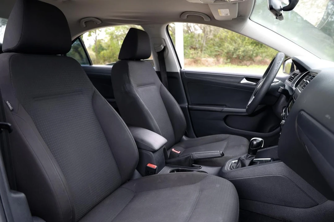 2015 Volkswagen A6 Jetta - Image 16 of 21