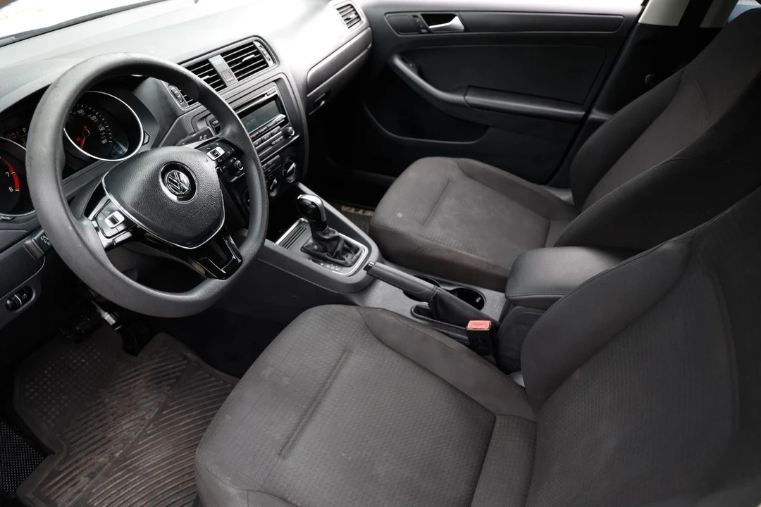 2015 Volkswagen A6 Jetta - Image 4 of 21