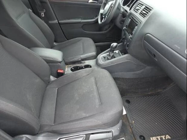 2015 Volkswagen A6 Jetta - Image 3 of 5