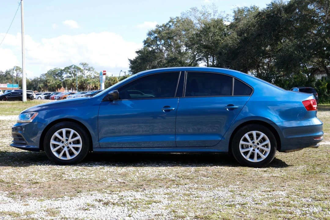 2015 Volkswagen A6 Jetta - Image 3 of 12