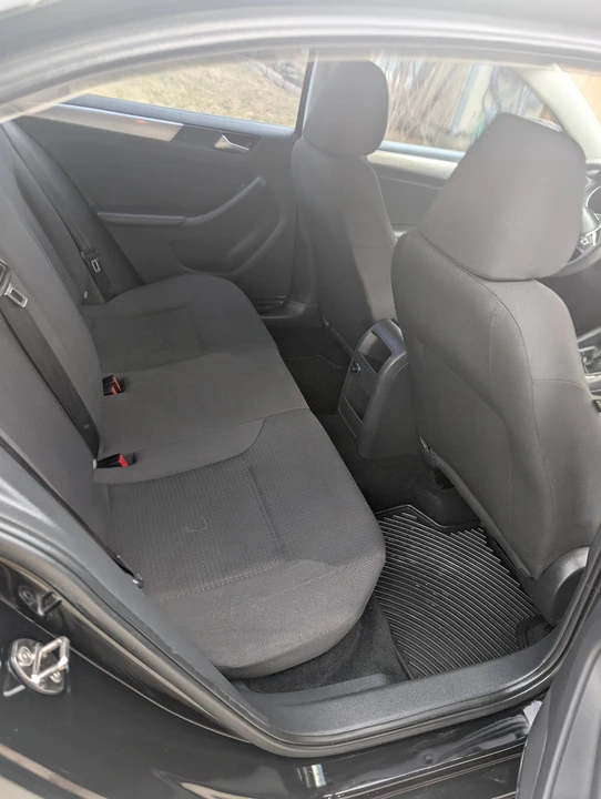 2015 Volkswagen A6 Jetta - Image 6 of 11