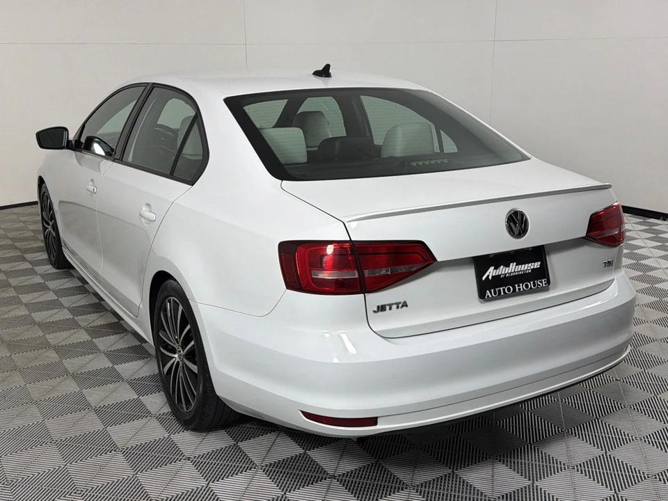 2015 Volkswagen A6 Jetta - Image 7 of 21
