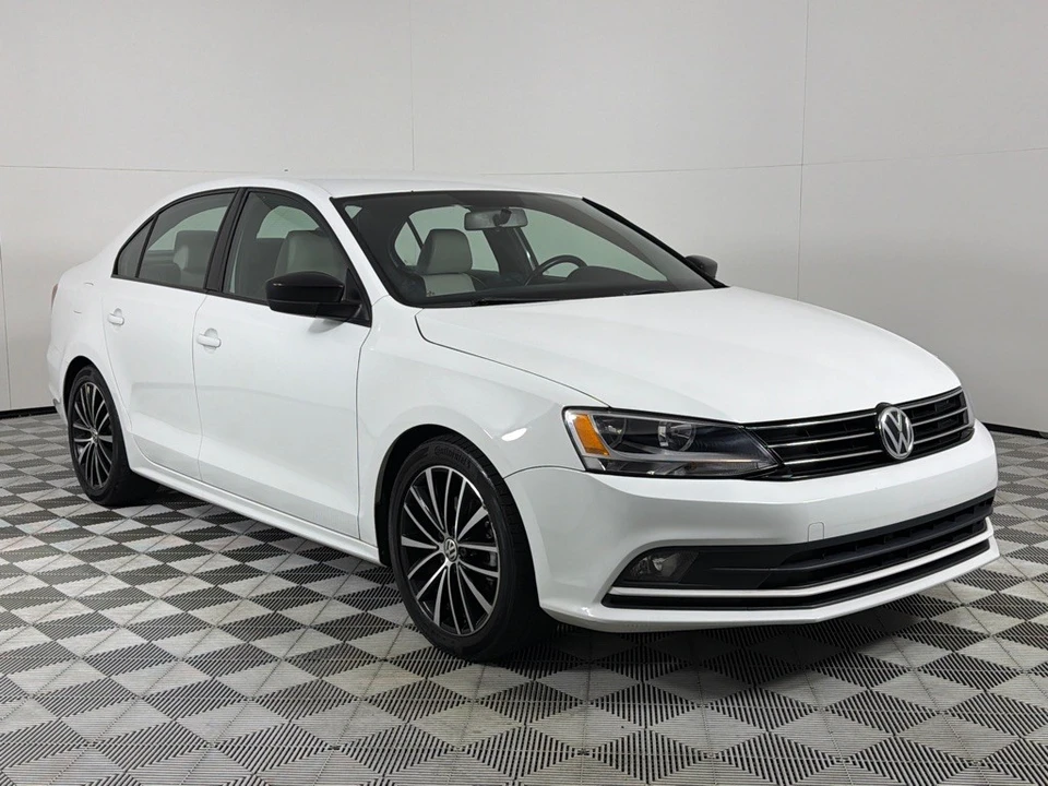 2015 Volkswagen A6 Jetta - Image 3 of 21