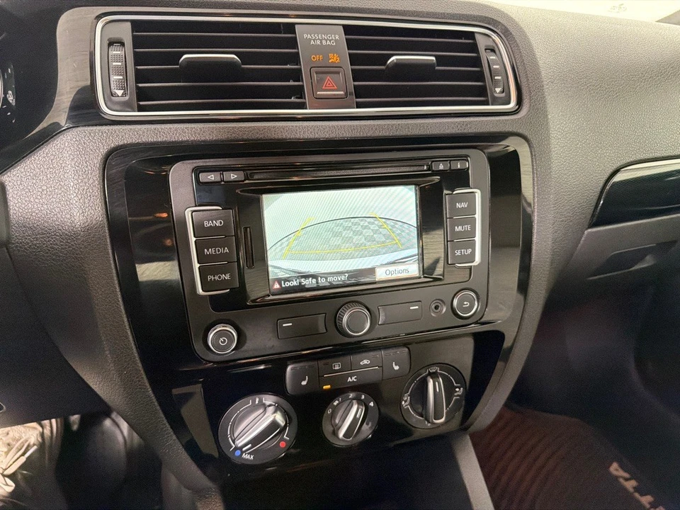 2015 Volkswagen A6 Jetta - Image 17 of 21