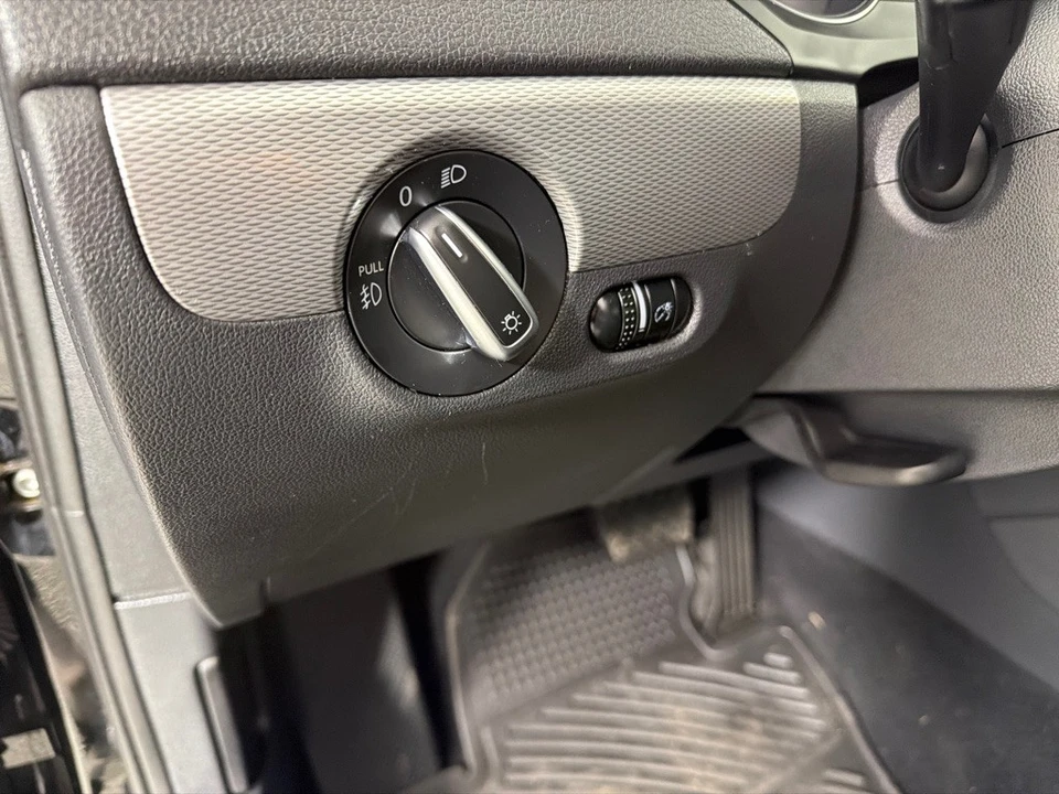 2015 Volkswagen A6 Jetta - Image 13 of 21