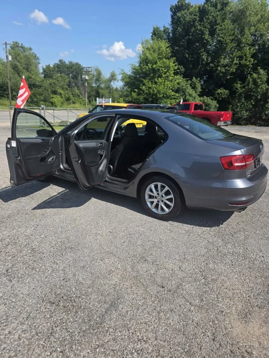 2015 Volkswagen A6 Jetta - Image 6 of 10