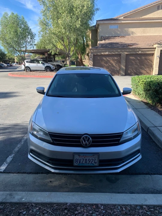 2015 Volkswagen A6 Jetta - Image 2 of 6