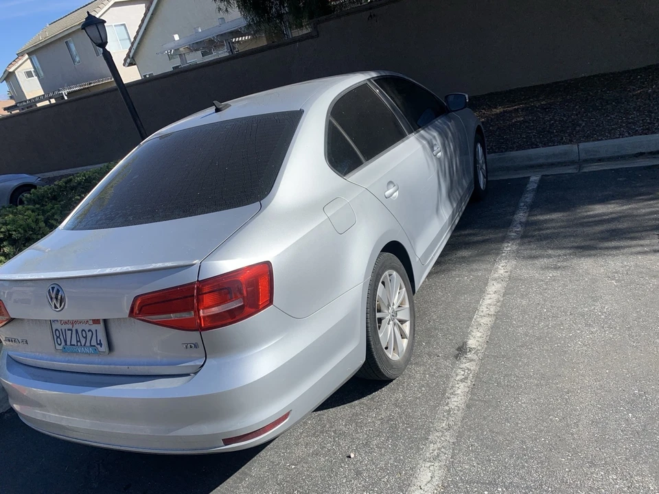 2015 Volkswagen A6 Jetta - Image 5 of 6