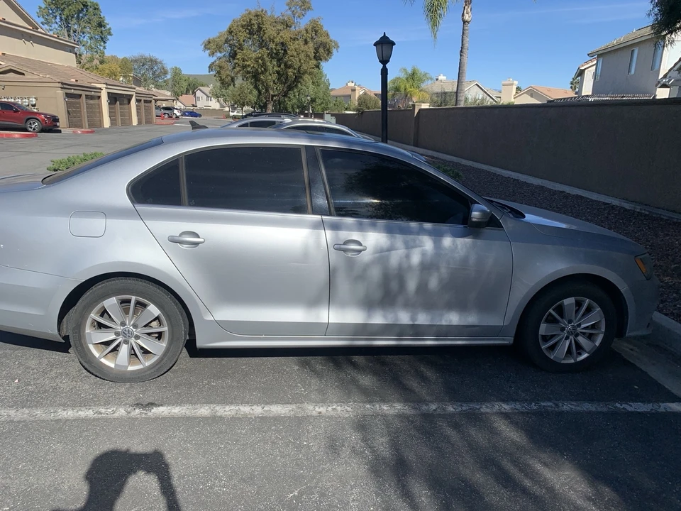 2015 Volkswagen A6 Jetta - Image 4 of 6