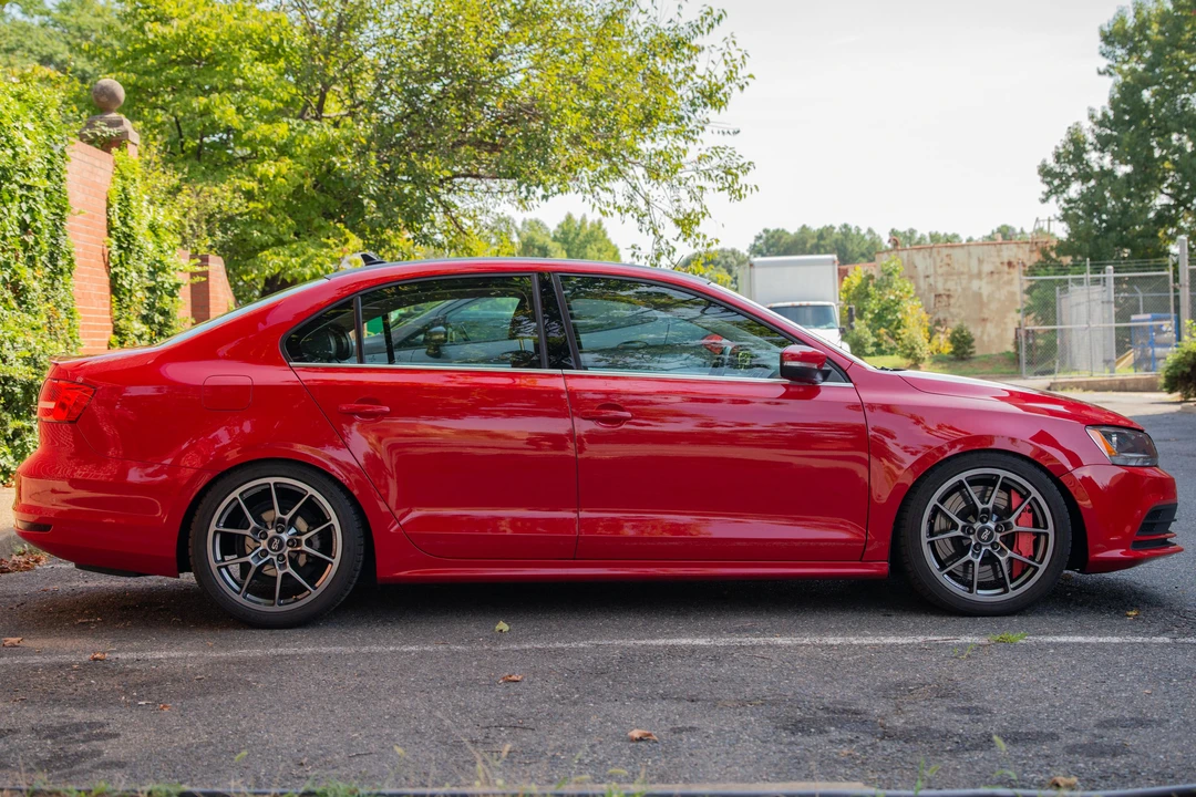 2015 Volkswagen A6 Jetta - Image 3 of 31