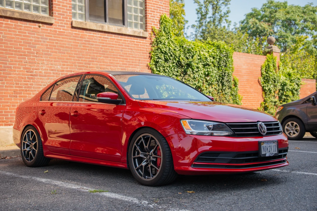 2015 Volkswagen A6 Jetta - Image 14 of 31