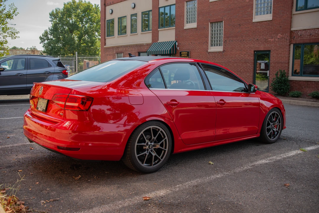 2015 Volkswagen A6 Jetta - Image 13 of 31