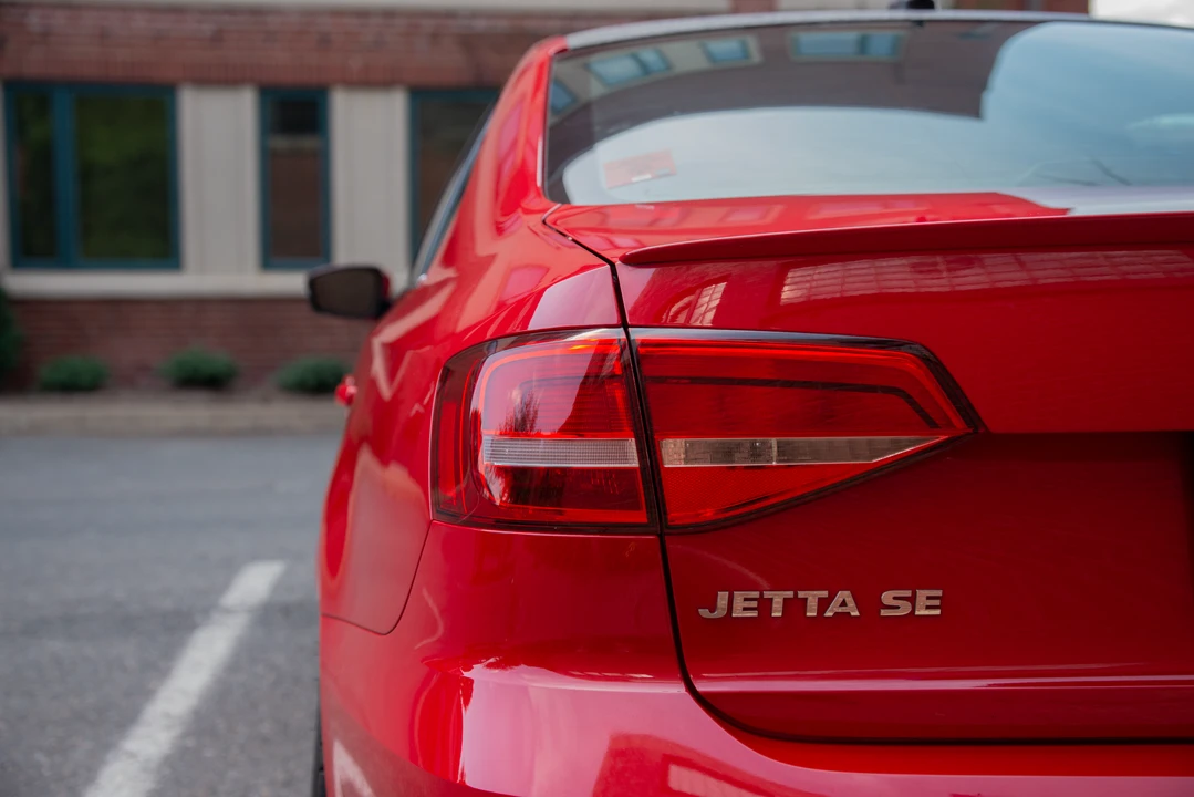 2015 Volkswagen A6 Jetta - Image 25 of 31