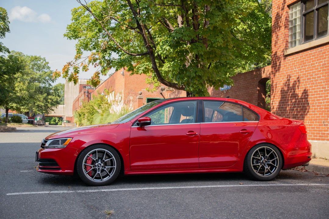 2015 Volkswagen A6 Jetta - Image 9 of 31