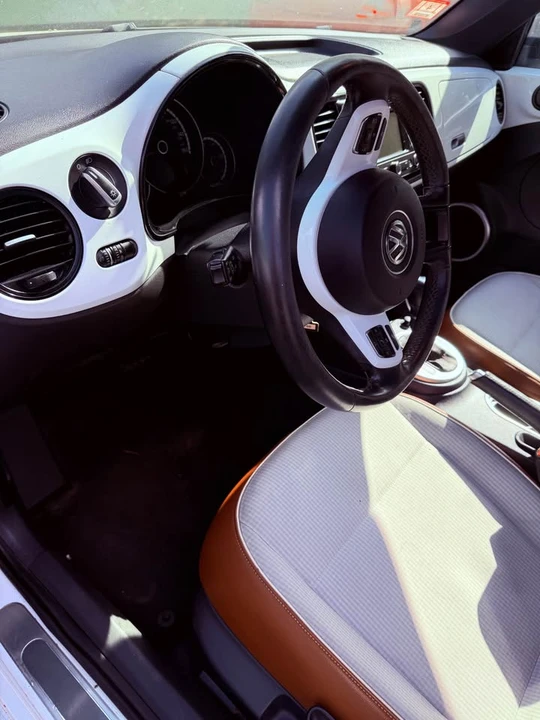 2015 Volkswagen A5 Beetle - Image 7 of 10