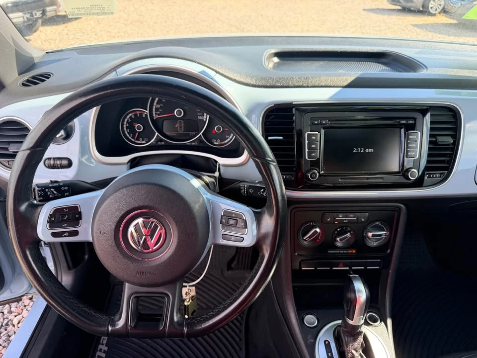 2015 Volkswagen A5 Beetle - Image 9 of 17