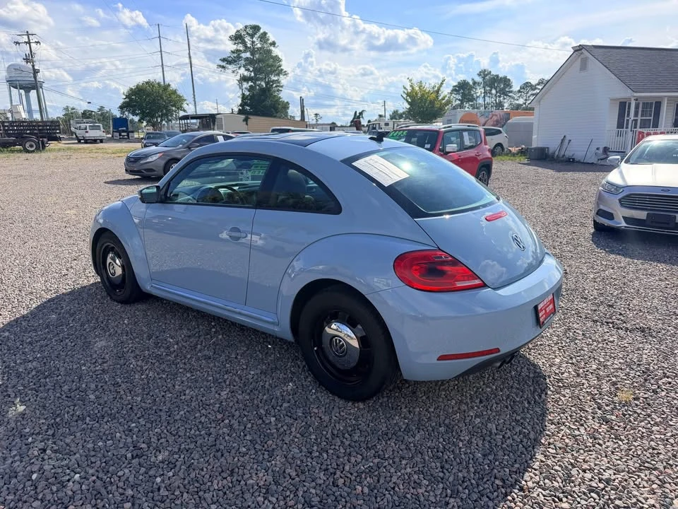 2015 Volkswagen A5 Beetle - Image 5 of 17