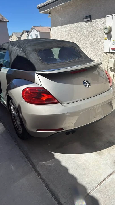 2015 Volkswagen A5 Beetle - Image 4 of 18