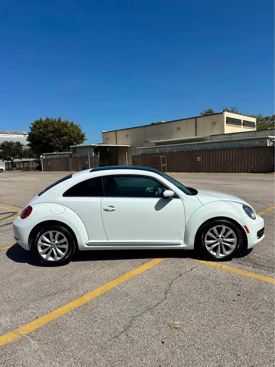 2015 Volkswagen A5 Beetle - Image 5 of 13